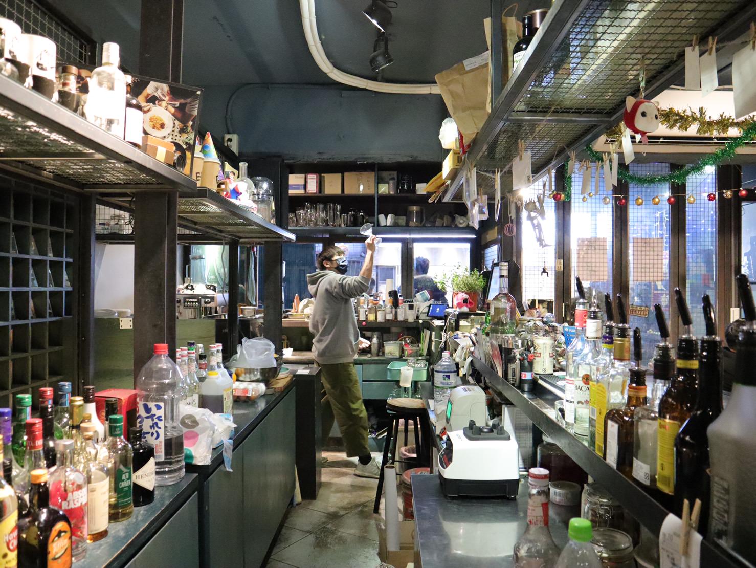 【台北信義】Wake n bake寵物友善的餐酒館,店內有四隻超萌貓咪陪你用餐 - 第5張圖