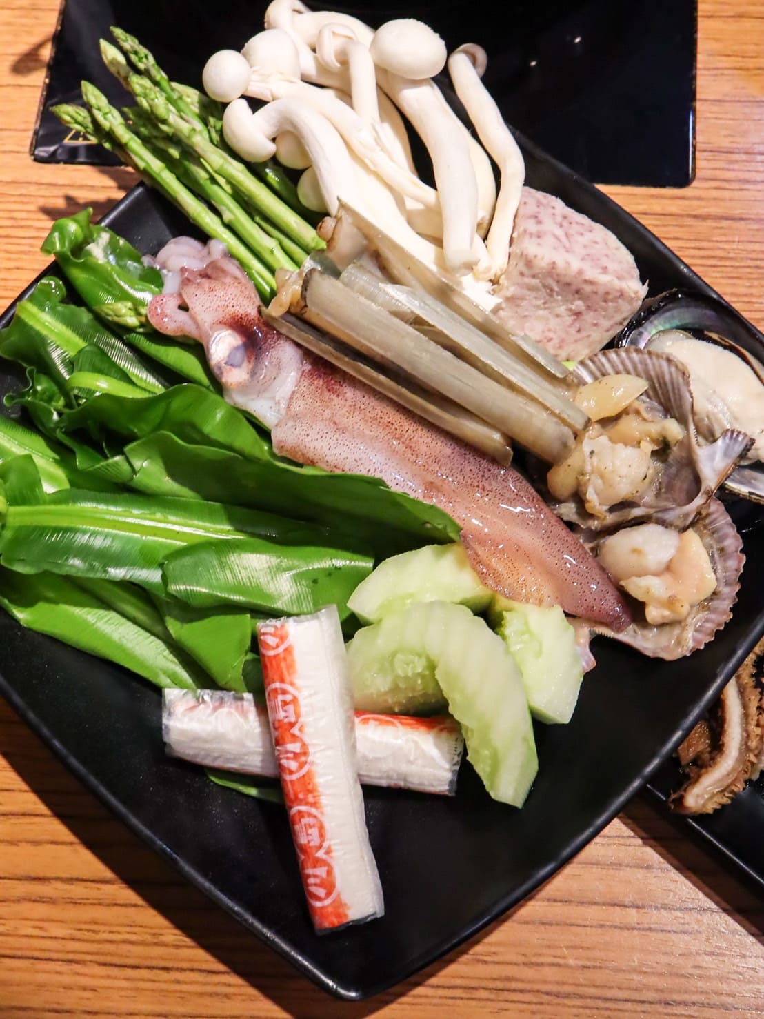 蒙古紅|蘆洲火鍋吃到飽,上百種食材和超厲害的湯頭大飽口福 - 第9張圖