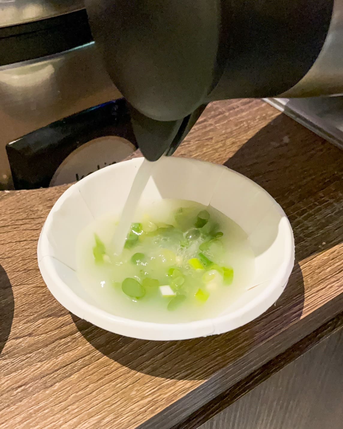 新竹宵夜|台灣壹碳烤在香山開新分店啦。雞湯白飯無限續,最低一串起 - 第13張圖
