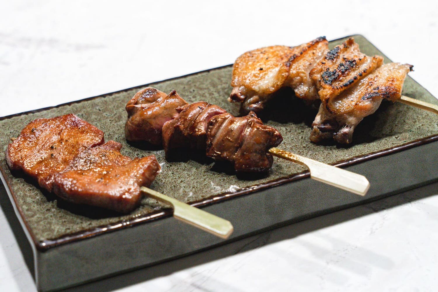 夙席|台北東區居酒屋推薦。食材新鮮高級竟然還可以吃到「半熟的」桂丁雞!營業到凌晨五點夜貓必收! - 第14張圖