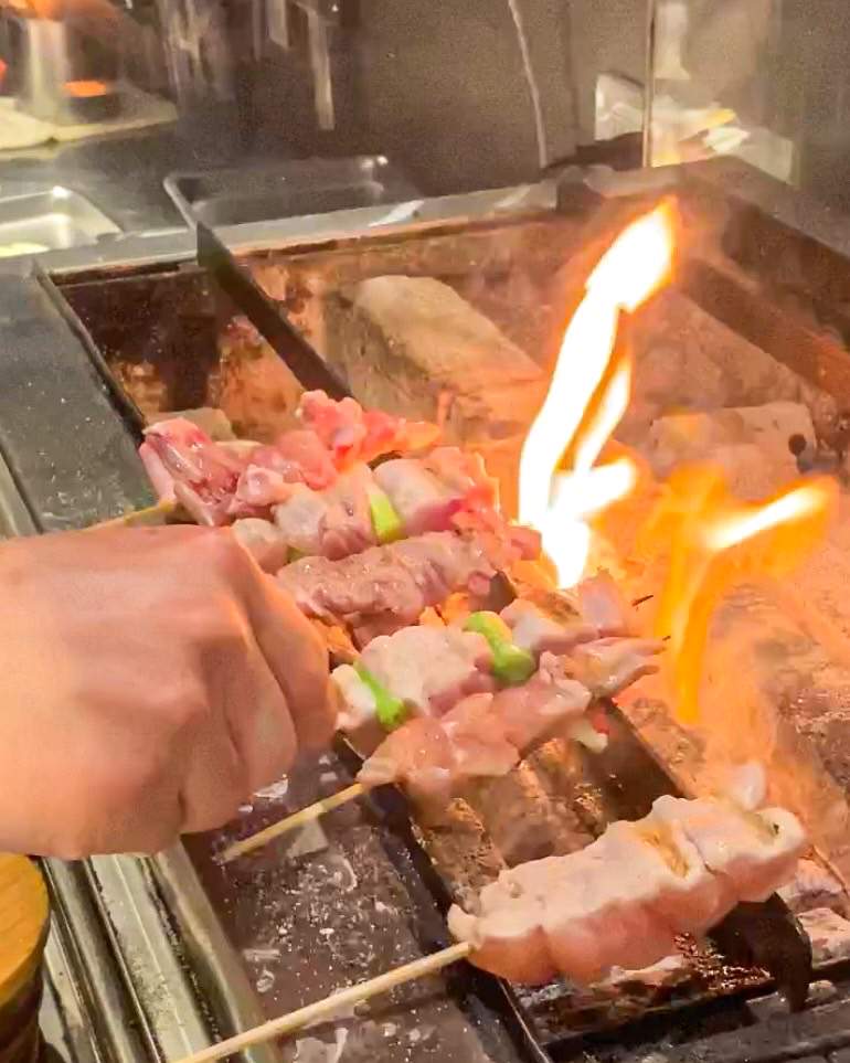 夙席|台北東區居酒屋推薦。食材新鮮高級竟然還可以吃到「半熟的」桂丁雞!營業到凌晨五點夜貓必收! - 第10張圖