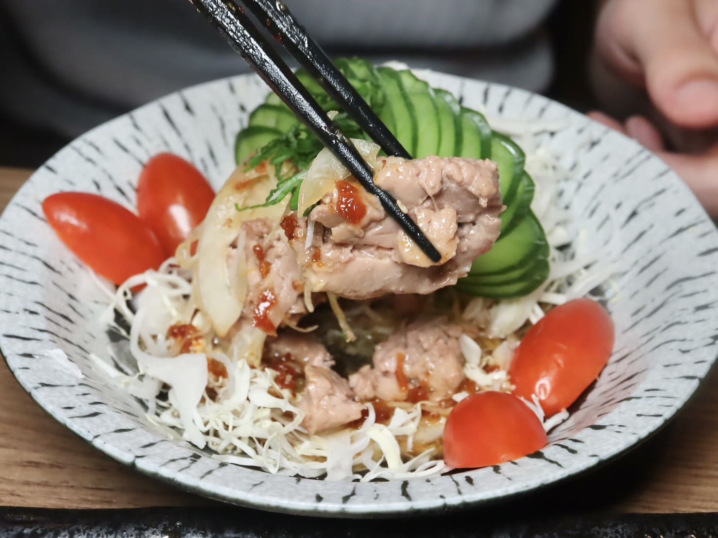 鶴料日式居酒屋|板橋新開幕就擁有高評價!各式串燒、炸物還是主食都好吃無雷。夜貓族新去處 - 第34張圖