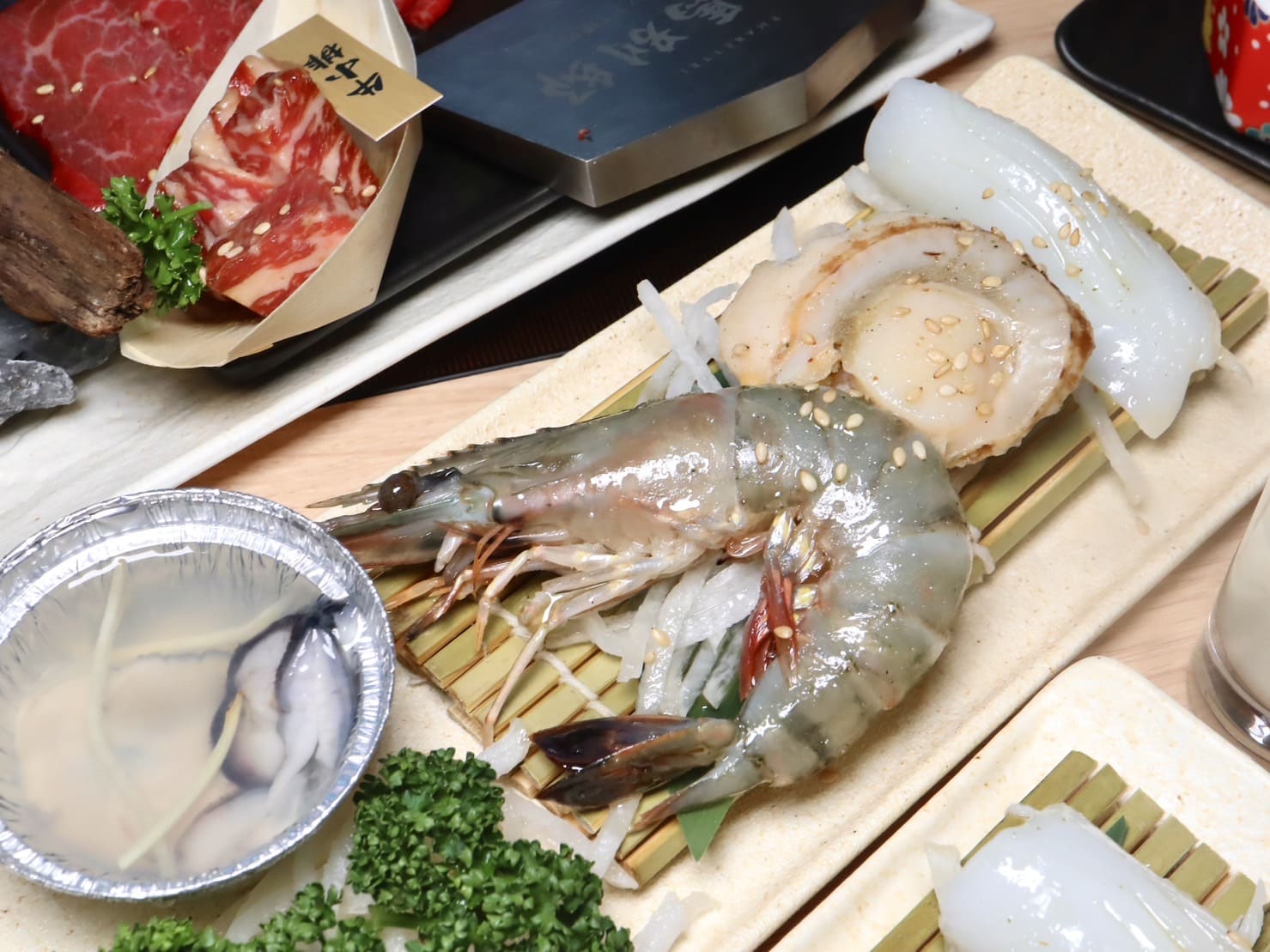 絵馬別邸|築間旗下高品質燒肉品牌插旗西門町還營業到凌晨!火烤兩吃的海陸大餐品項超豐富。甜點竟然有刨冰! - 第22張圖