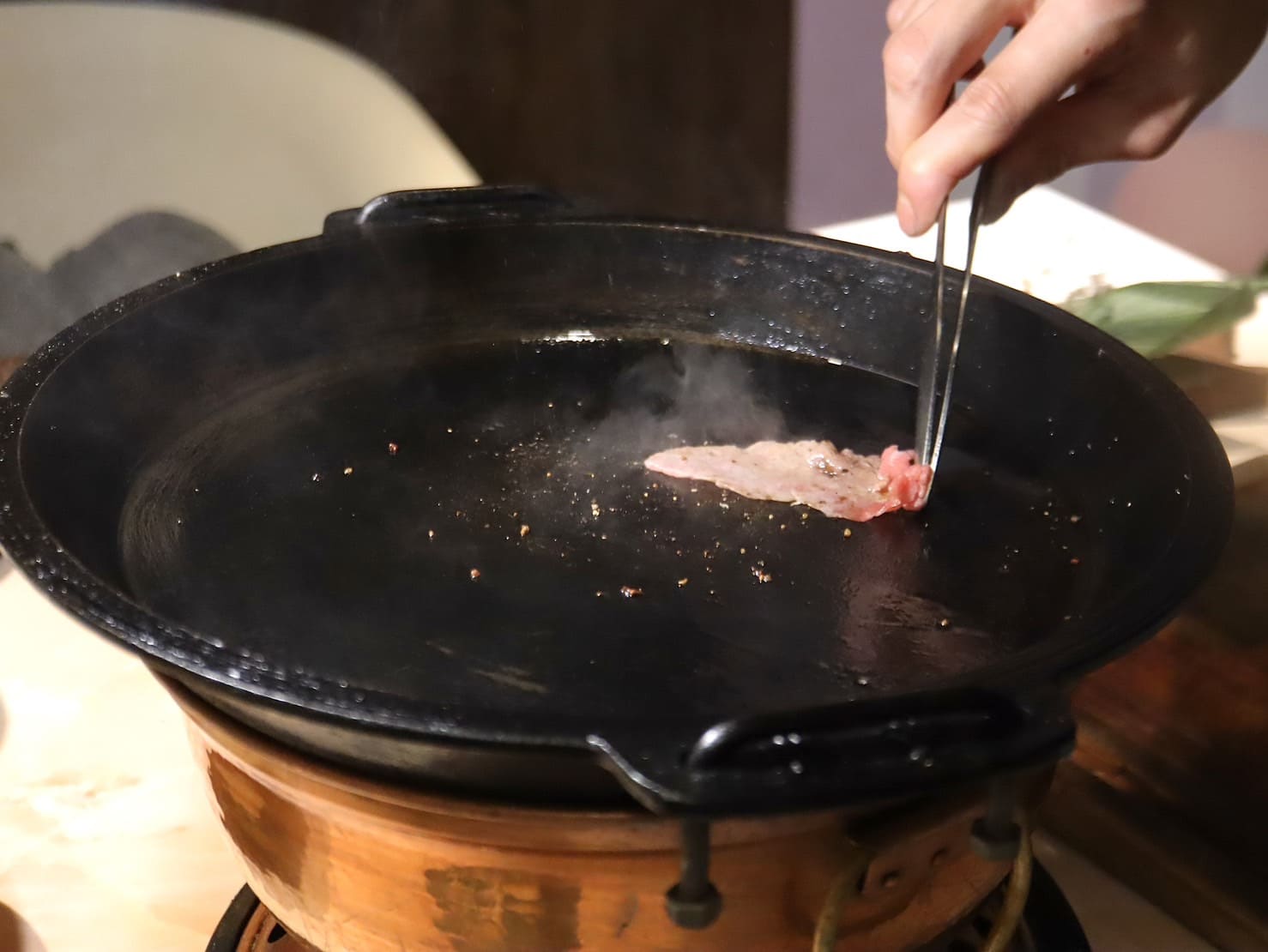 樂軒和牛專門店|和牛界的精品等級,最高品質肉品專人全程桌邊服務代考。私人包廂還有KTV、撞球桌。新竹約會餐廳推薦 - 第27張圖