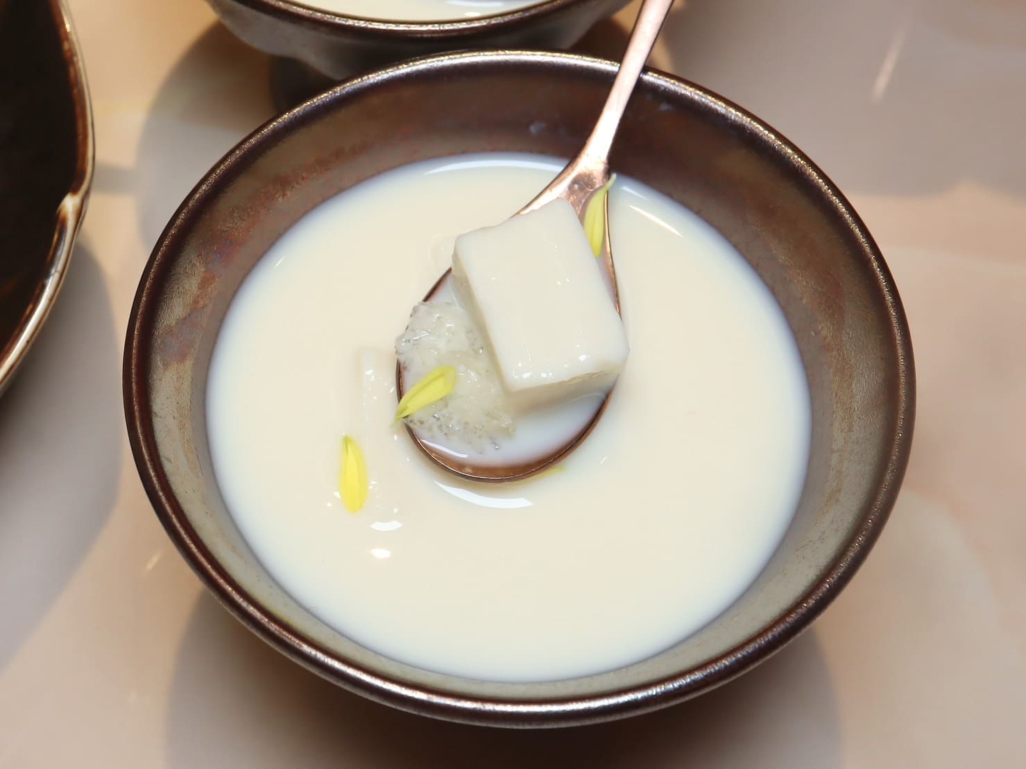 樂軒和牛專門店|和牛界的精品等級,最高品質肉品專人全程桌邊服務代考。私人包廂還有KTV、撞球桌。新竹約會餐廳推薦 - 第39張圖