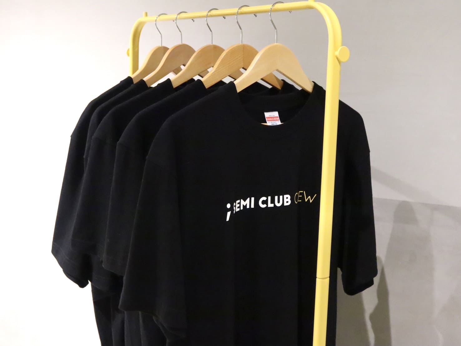 分號俱樂部|台北新開幕工業風網美美式早午餐!超強美式三明治,手打牛肉排尬起司爽度滿點 - 第14張圖