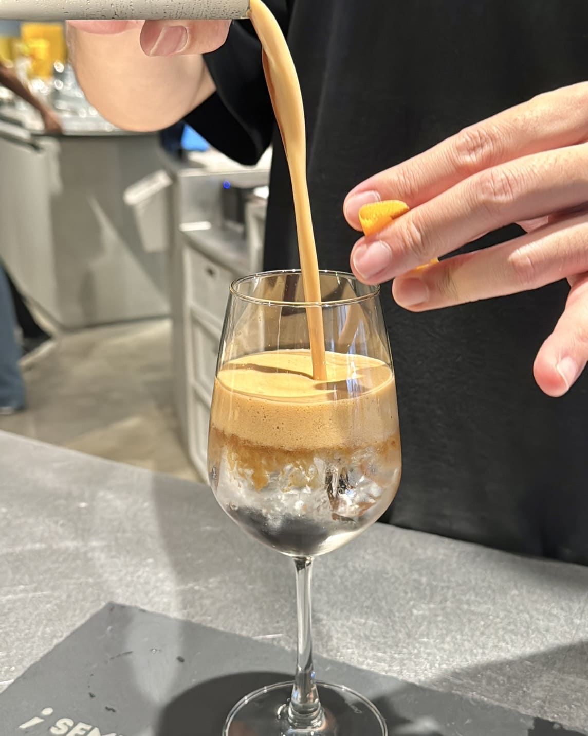 分號俱樂部|台北新開幕工業風網美美式早午餐!超強美式三明治,手打牛肉排尬起司爽度滿點 - 第27張圖