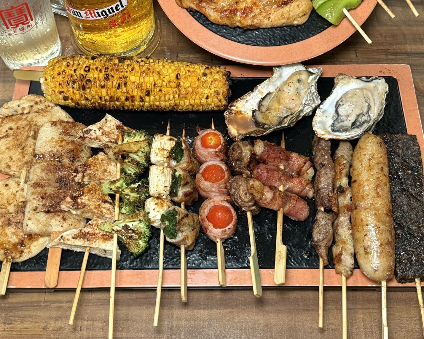 享烤串燒|蘆洲平價好吃燒烤串物店,最低元起。現壓生啤只要買五送一 - 第13張圖