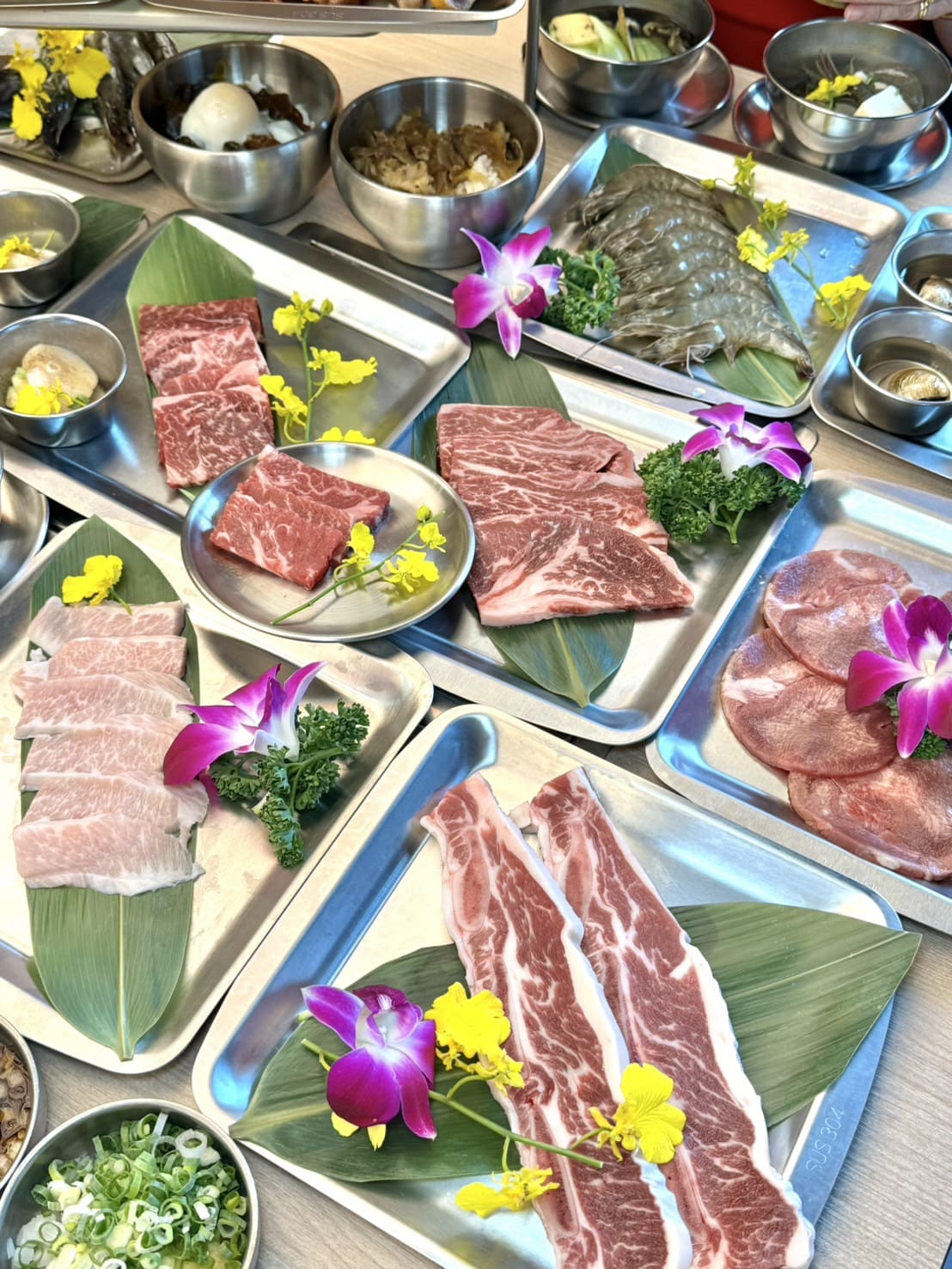 熊一頂級燒肉|西門町最強燒肉霸主插旗公館台大,598起無限爽烤,海尼根、哈根達斯吃到爽 - 第23張圖