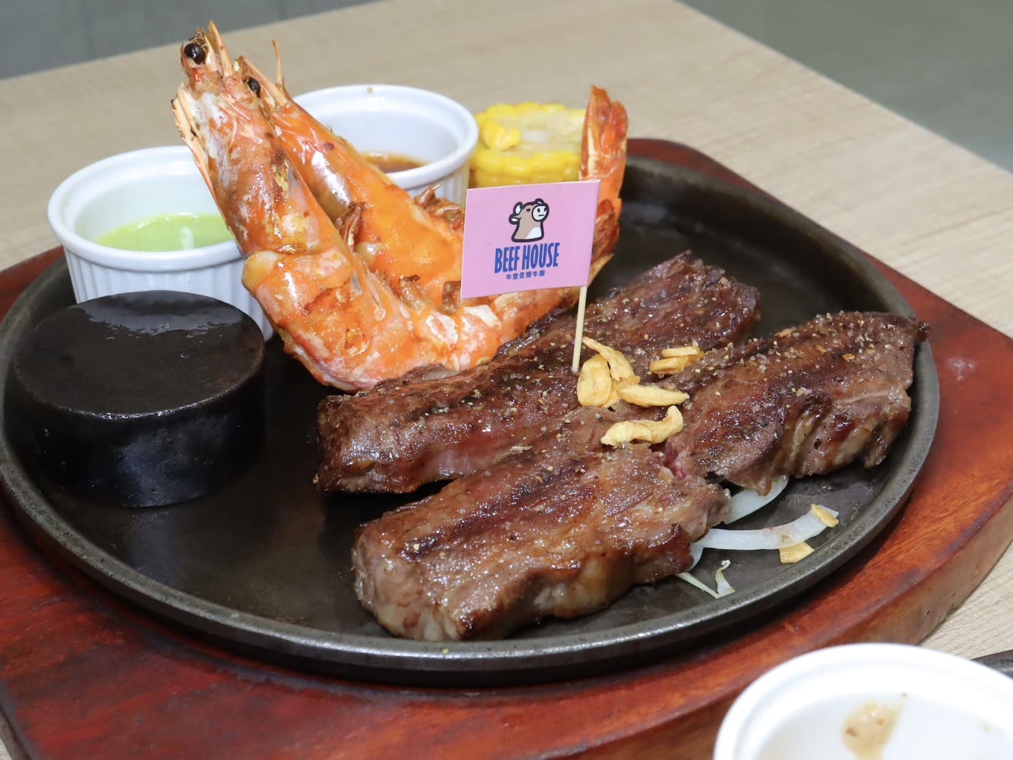 牛室炙燒牛排|全台最有誠意平價牛排館!100%原塊肉,最低9爽吃豐富自助吧 - 第36張圖