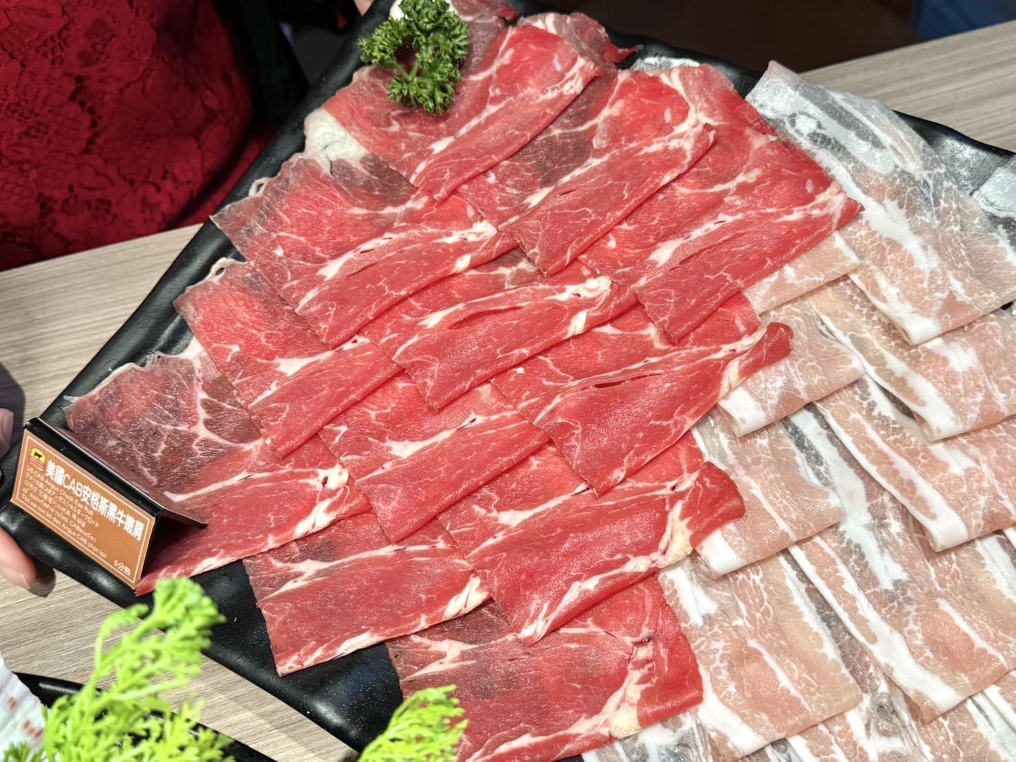 肉之間|西門高CP個人鍋物台式古早味小吃和近百種自助吧、哈根達斯、海尼根無限供應。馬辣集團新品牌,最低0起 - 第26張圖