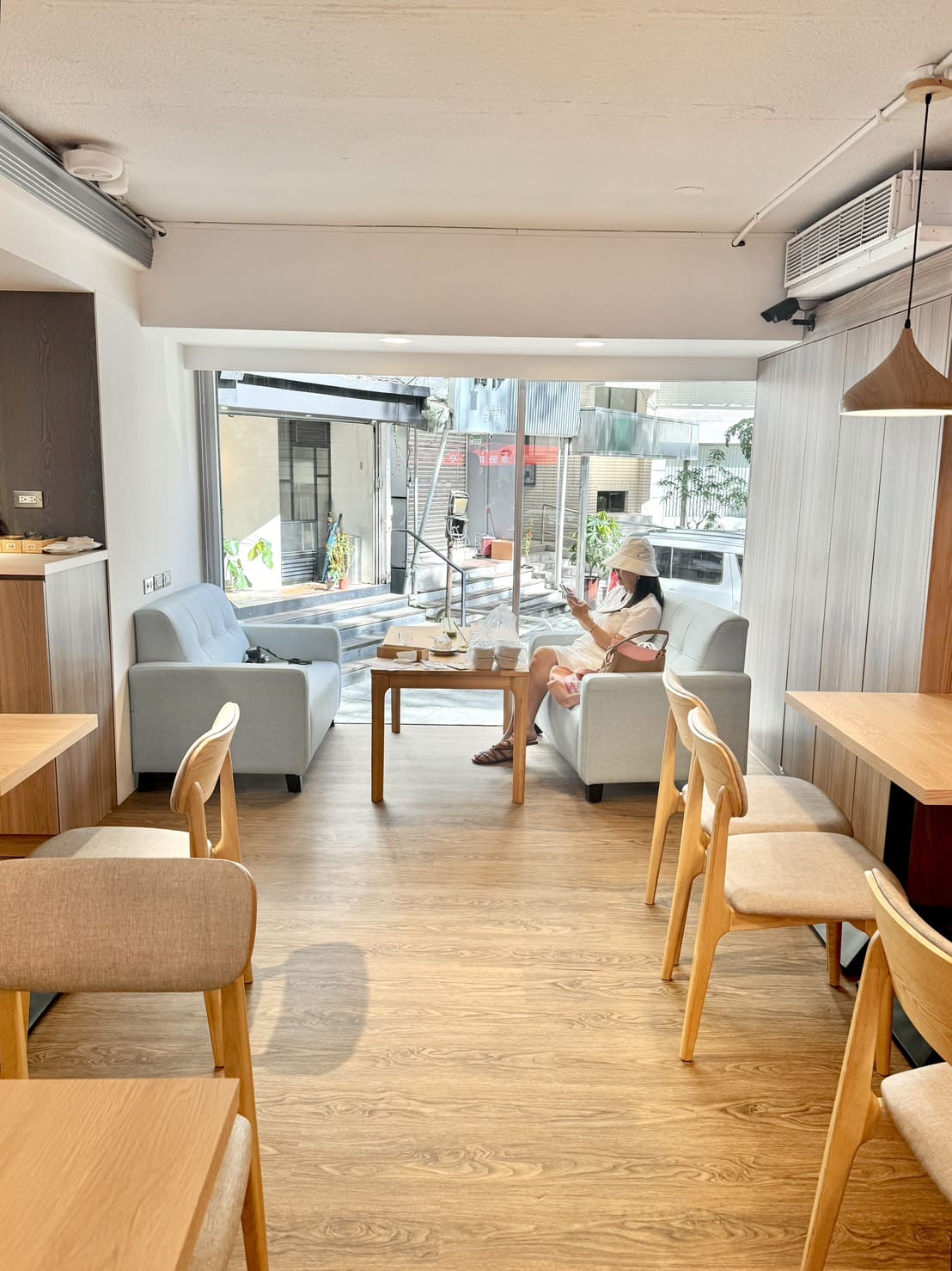 THE SHIN 初心|台北新開幕平價質感義式餐廳,商業午餐9起、義大利免費加大。雲朵奶酪超厲害 - 第4張圖