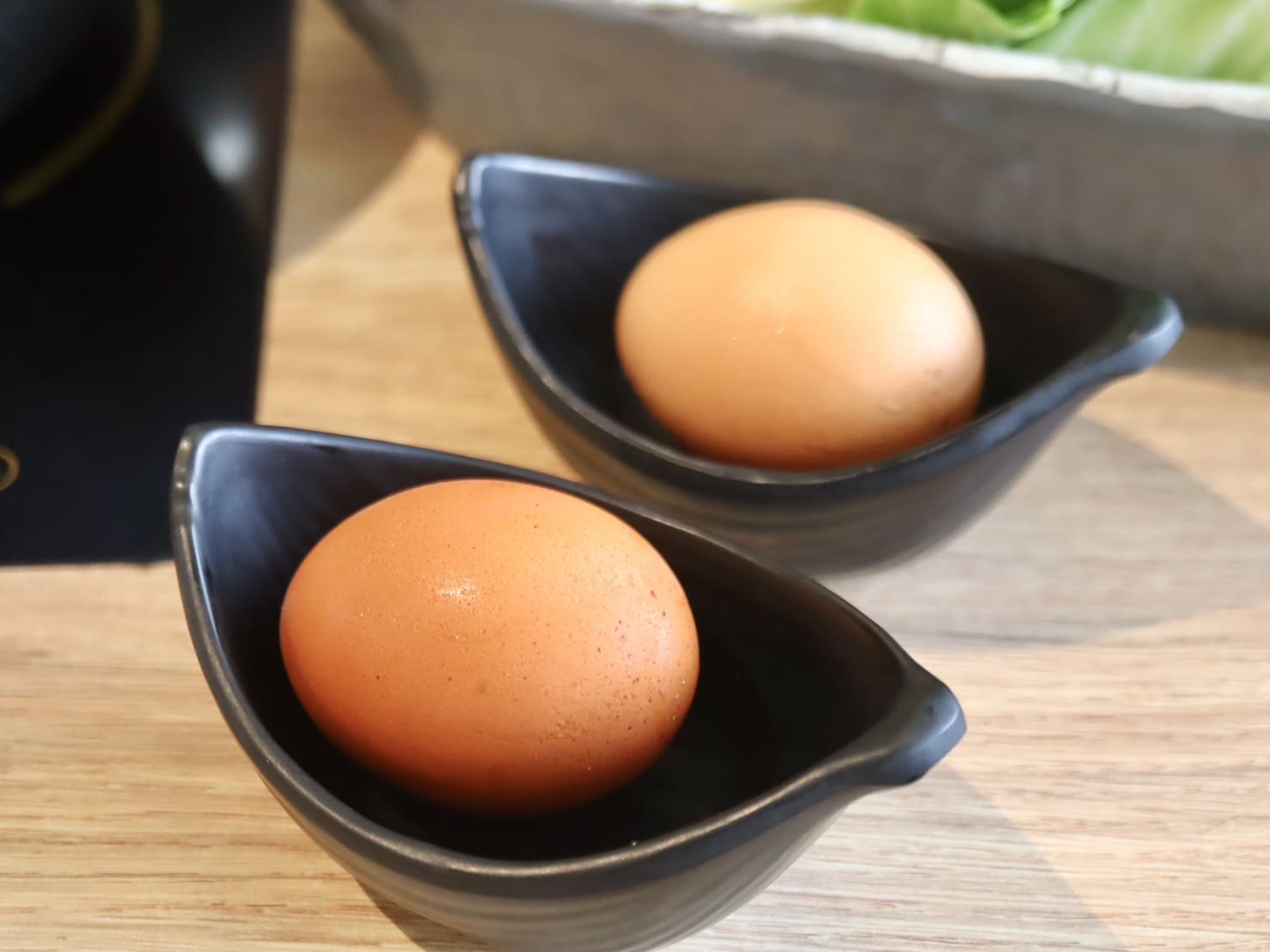 瘋一鍋|板橋環球店新開幕,被火鍋耽誤的飲料店,必點紅烏龍雪梨蘋果鍋、紅玉豆花、三重奏奶蓋 - 第28張圖