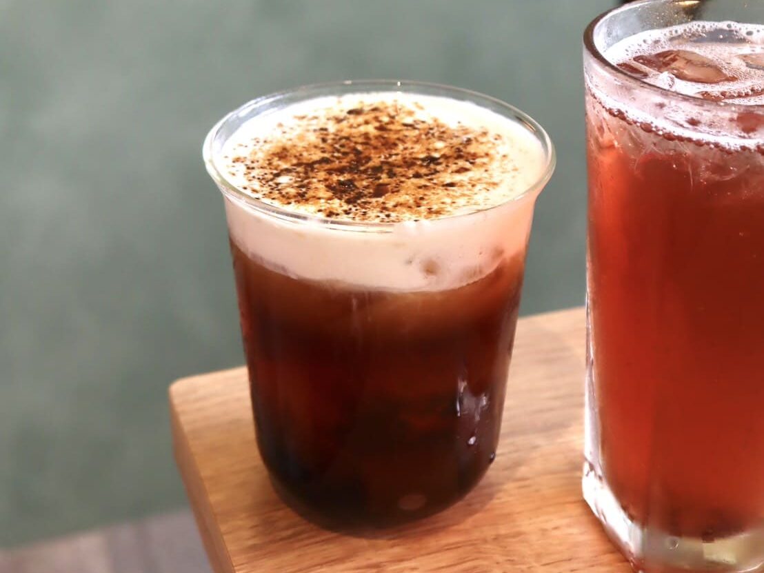 瘋一鍋|板橋環球店新開幕,被火鍋耽誤的飲料店,必點紅烏龍雪梨蘋果鍋、紅玉豆花、三重奏奶蓋 - 第14張圖