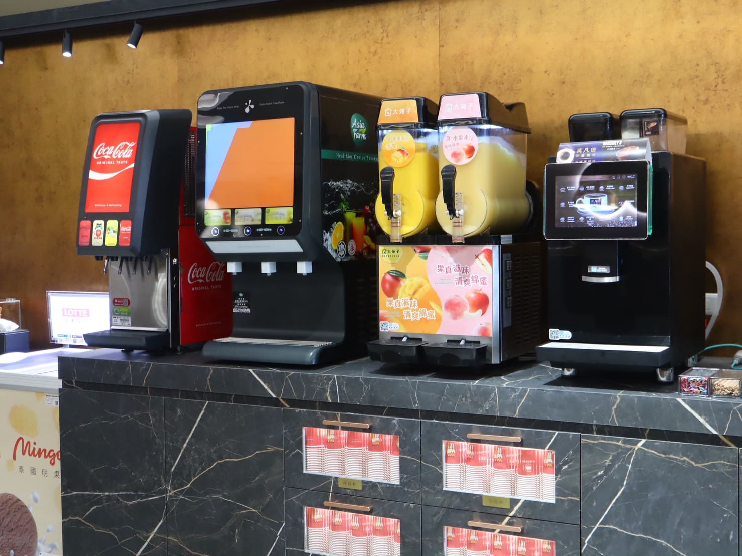 桃金鍋物|竹北店新開幕!50+自助吧、湯底16種個人鴛鴦鍋、老店泡泡冰吃到飽。還點得到卷卷烘焙生乳銅鑼燒 - 第17張圖