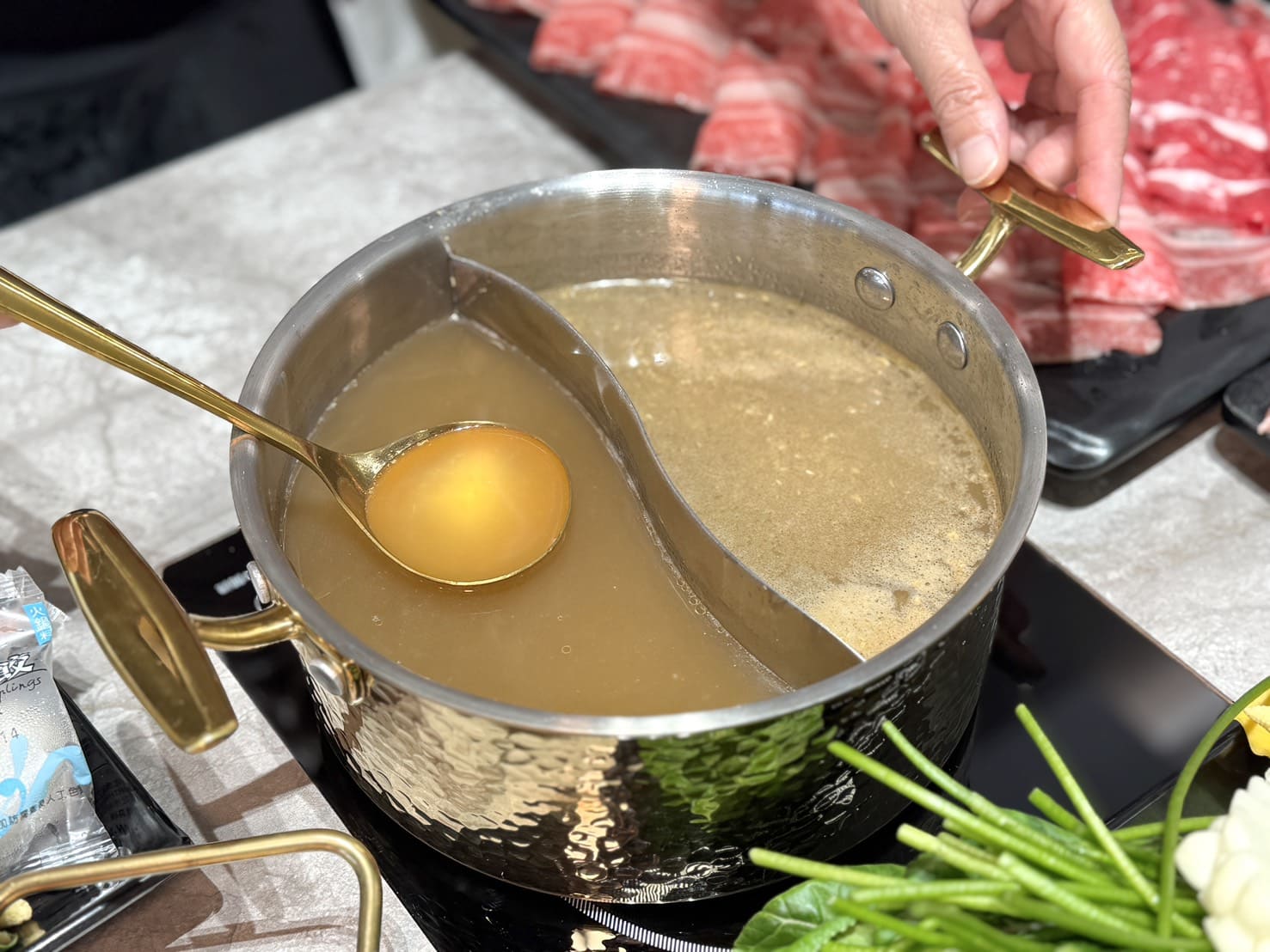 桃金鍋物|竹北店新開幕!50+自助吧、湯底16種個人鴛鴦鍋、老店泡泡冰吃到飽。還點得到卷卷烘焙生乳銅鑼燒 - 第27張圖