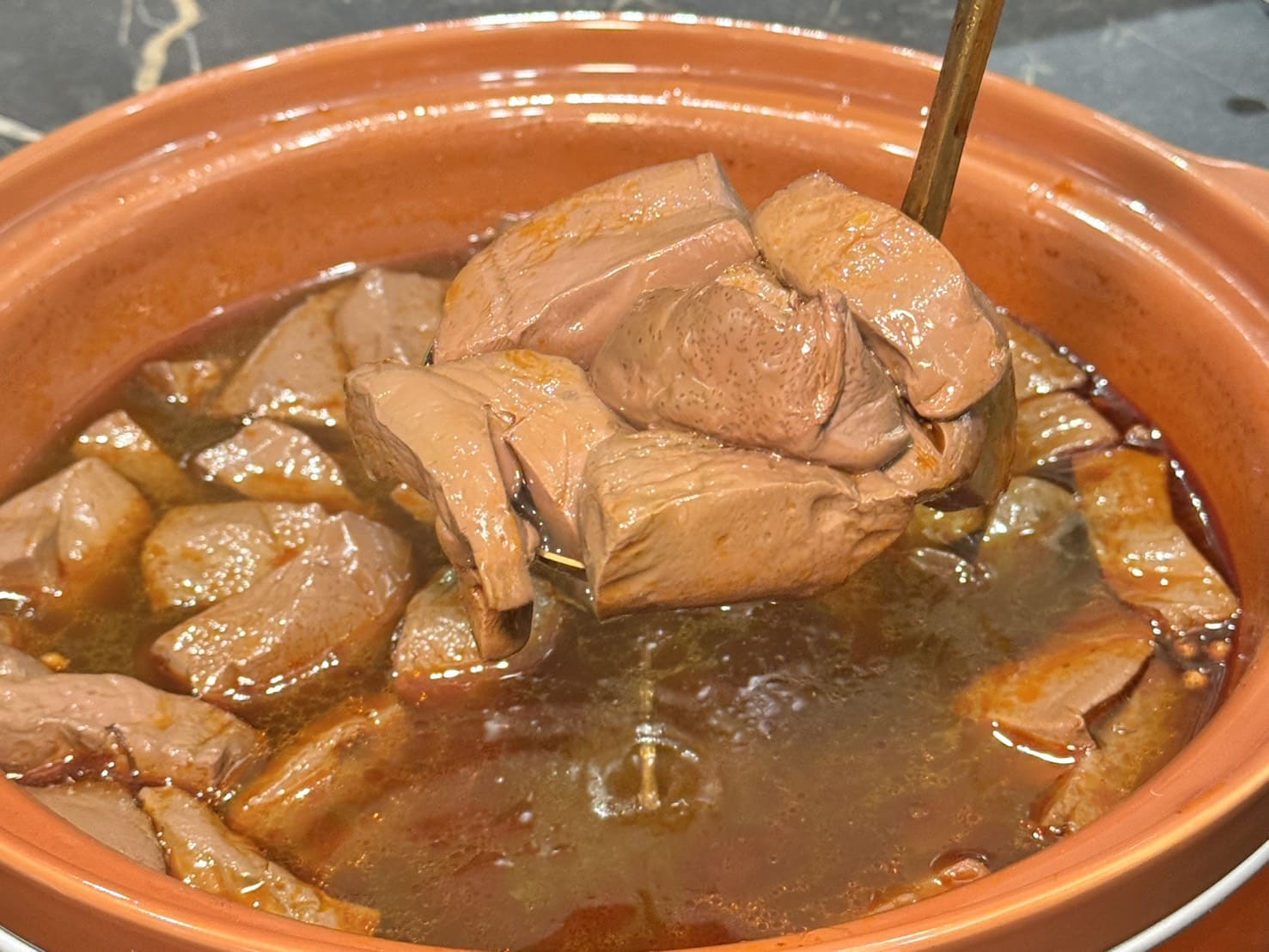 桃金鍋物|竹北店新開幕!50+自助吧、湯底16種個人鴛鴦鍋、老店泡泡冰吃到飽。還點得到卷卷烘焙生乳銅鑼燒 - 第16張圖