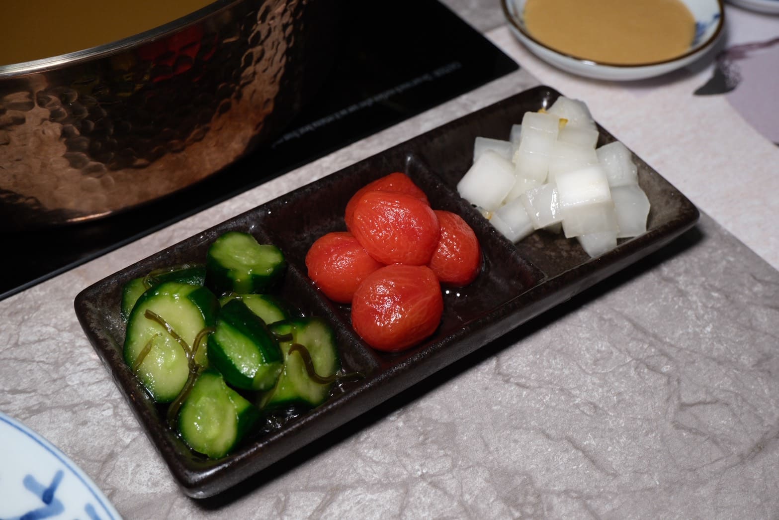 聚食釜｜台北新開幕台式頂級蝦湯鍋物，少見蝦湯鍋底太鮮。雜炊粥直接封神！