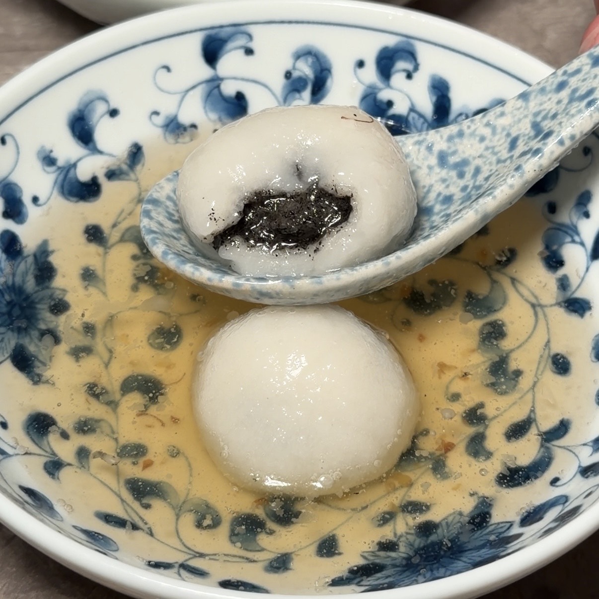 聚食釜｜台北新開幕台式頂級蝦湯鍋物，少見蝦湯鍋底太鮮。雜炊粥直接封神！