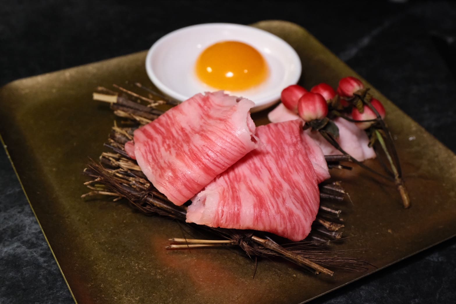 双円燒肉｜東區新開幕高級板前燒肉，像fine dining的高質感體驗。蘆套餐完整食記