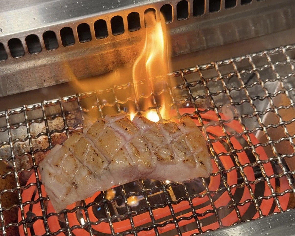 双円燒肉｜東區新開幕高級板前燒肉，像fine dining的高質感體驗。蘆套餐完整食記