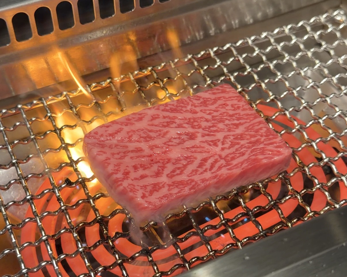 双円燒肉｜東區新開幕高級板前燒肉，像fine dining的高質感體驗。蘆套餐完整食記