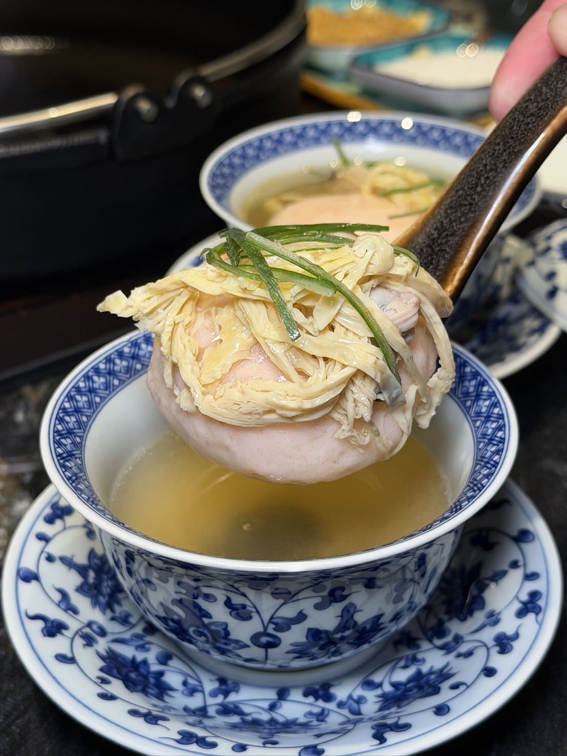 祇園.禪院壽喜燒|台北大安區正統關西風高級和牛壽喜燒。全包廂體驗京都禪院風空間+桌邊料理體驗。吃得到厚切和牛肉塊 - 第15張圖 祇園.禪院壽喜燒|台北大安區正統關西風高級和牛壽喜燒。全包廂體驗京都禪院風空間+桌邊料理體驗。吃得到厚切和牛肉塊
