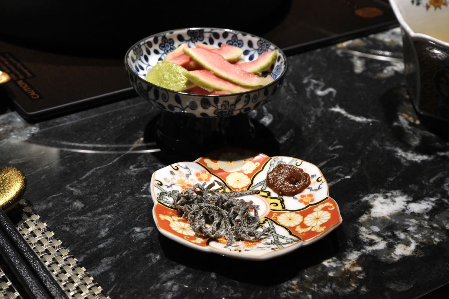 祇園.禪院壽喜燒|台北大安區正統關西風高級和牛壽喜燒。全包廂體驗京都禪院風空間+桌邊料理體驗。吃得到厚切和牛肉塊 - 第9張圖 祇園.禪院壽喜燒|台北大安區正統關西風高級和牛壽喜燒。全包廂體驗京都禪院風空間+桌邊料理體驗。吃得到厚切和牛肉塊