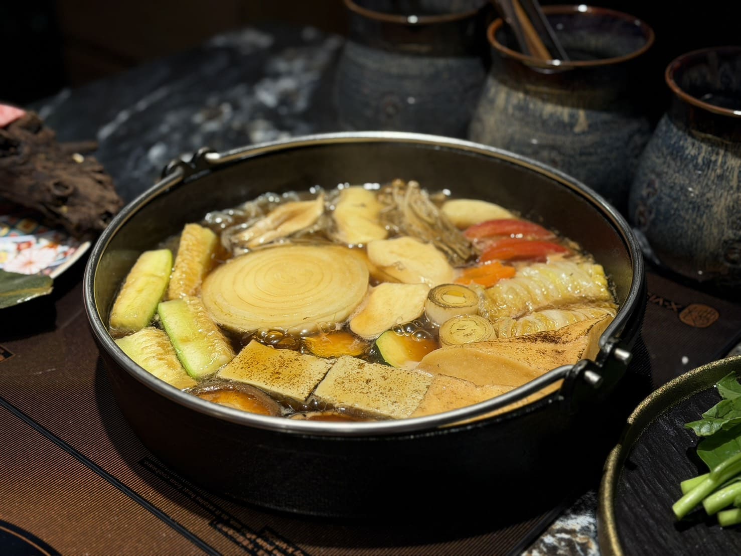 祇園.禪院壽喜燒|台北大安區正統關西風高級和牛壽喜燒。全包廂體驗京都禪院風空間+桌邊料理體驗。吃得到厚切和牛肉塊 - 第38張圖 祇園.禪院壽喜燒|台北大安區正統關西風高級和牛壽喜燒。全包廂體驗京都禪院風空間+桌邊料理體驗。吃得到厚切和牛肉塊