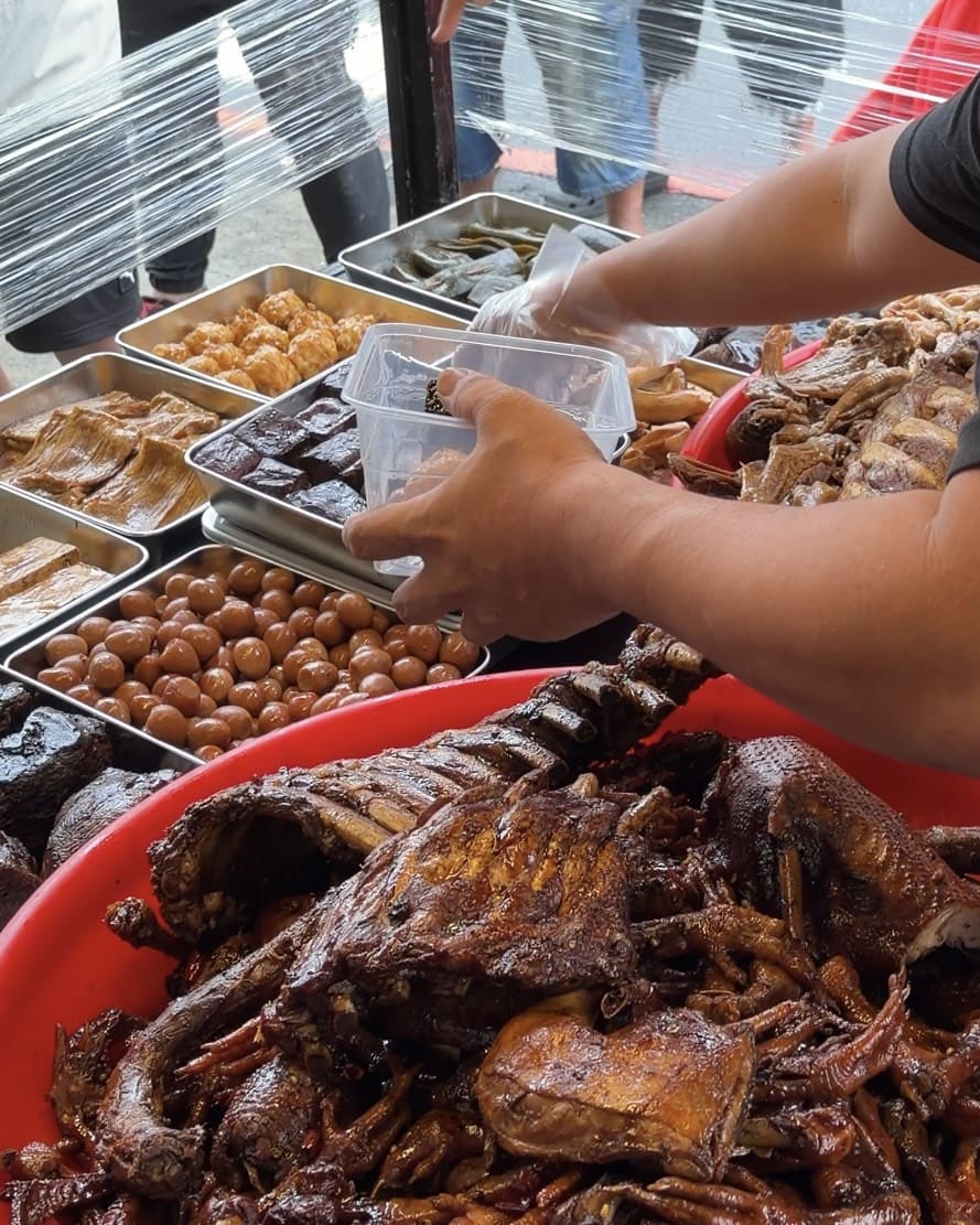鴨滷霸|湖口人私藏滷味曝光!熱式乾滷味強到在地人也甘願排隊掃貨。必點豬肋排、鴨翅、雞爪 - 第34張圖 鴨滷霸|湖口人私藏滷味曝光!熱式乾滷味強到在地人也甘願排隊掃貨。必點豬肋排、鴨翅、雞爪