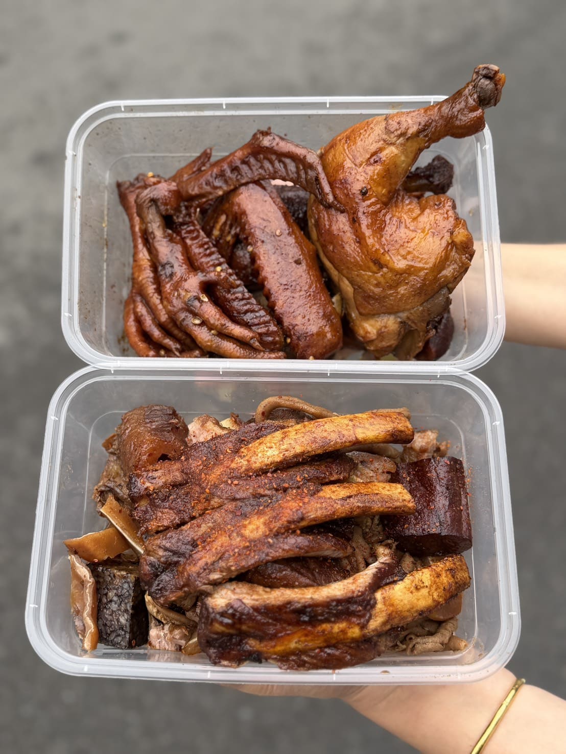 鴨滷霸|湖口人私藏滷味曝光!熱式乾滷味強到在地人也甘願排隊掃貨。必點豬肋排、鴨翅、雞爪 - 第25張圖 鴨滷霸|湖口人私藏滷味曝光!熱式乾滷味強到在地人也甘願排隊掃貨。必點豬肋排、鴨翅、雞爪