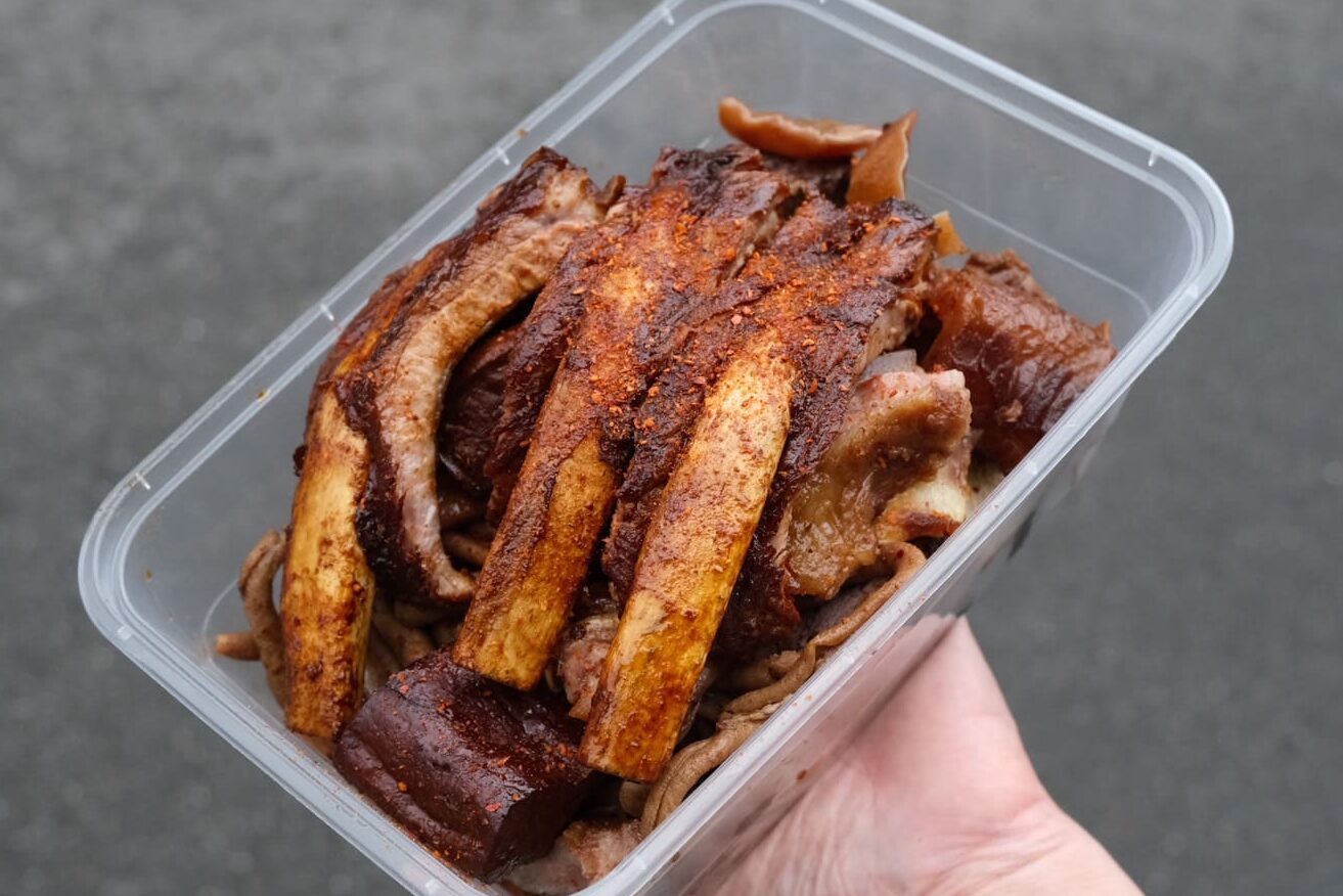 鴨滷霸|湖口人私藏滷味曝光!熱式乾滷味強到在地人也甘願排隊掃貨。必點豬肋排、鴨翅、雞爪 - 第22張圖 鴨滷霸|湖口人私藏滷味曝光!熱式乾滷味強到在地人也甘願排隊掃貨。必點豬肋排、鴨翅、雞爪