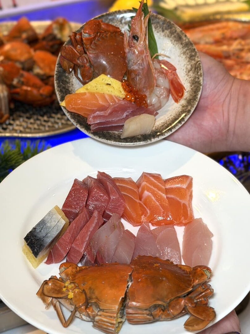 芙洛麗大飯店食譜自助百匯｜黑鮪魚現切秀限時登場！新竹Buffet必吃攻略。現沖牛肉湯、舒芙蕾無限供應，聚餐首選