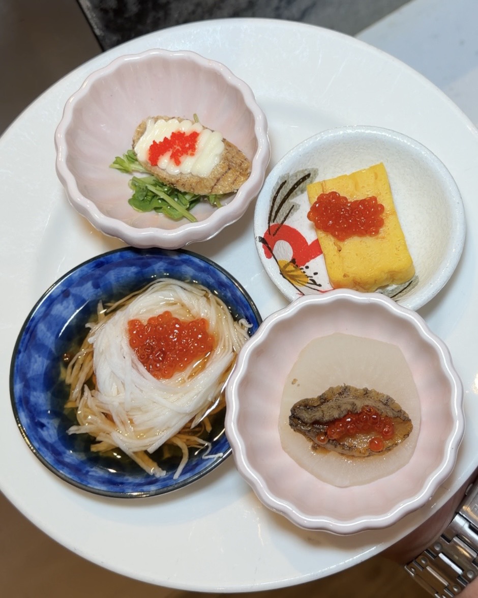 芙洛麗大飯店食譜自助百匯｜黑鮪魚現切秀限時登場！新竹Buffet必吃攻略。現沖牛肉湯、舒芙蕾無限供應，聚餐首選