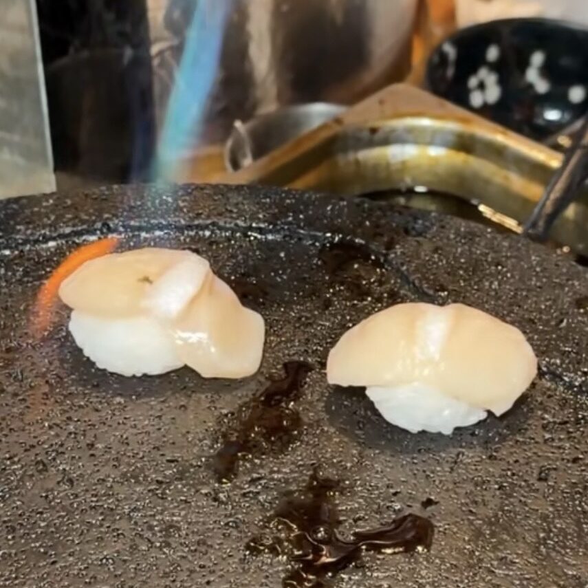 芙洛麗大飯店食譜自助百匯｜黑鮪魚現切秀限時登場！新竹Buffet必吃攻略。現沖牛肉湯、舒芙蕾無限供應，聚餐首選