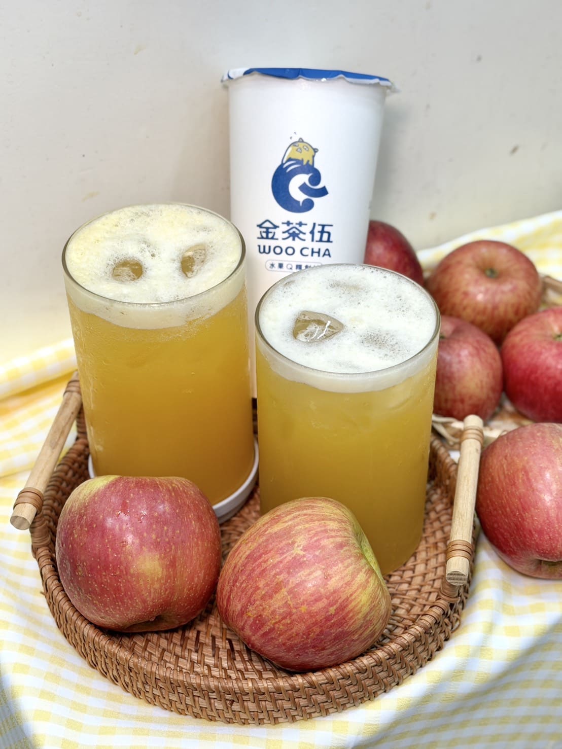 金茶伍新品開箱|一杯現榨兩顆富士蘋果,清爽果香超解膩!永和樂華、保平、台南中華東三店限定販售 - 第17張圖 金茶伍新品開箱|一杯現榨兩顆富士蘋果,清爽果香超解膩!永和樂華、保平、台南中華東三店限定販售