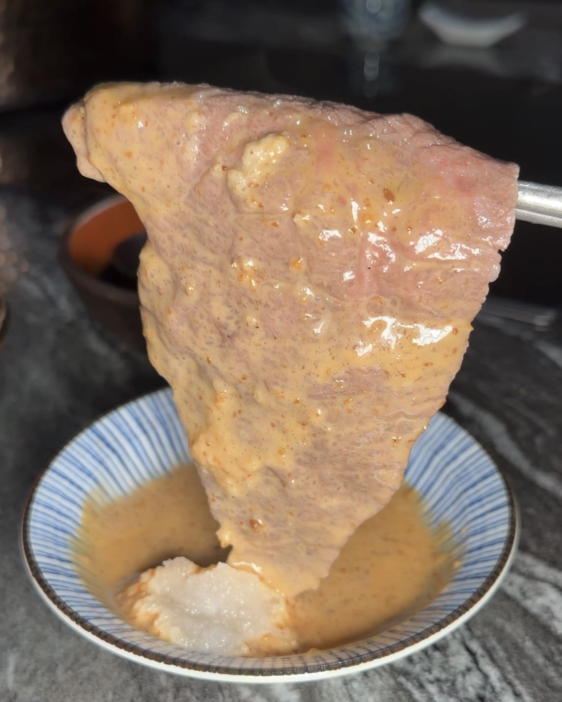 二訪台北高級火鍋推薦｜二本松涮涮屋期間限定「極上帝王蟹雙人套餐」！活體帝王蟹五吃＋甲羅燒太奢華，專人桌邊服務打造頂級海陸饗宴