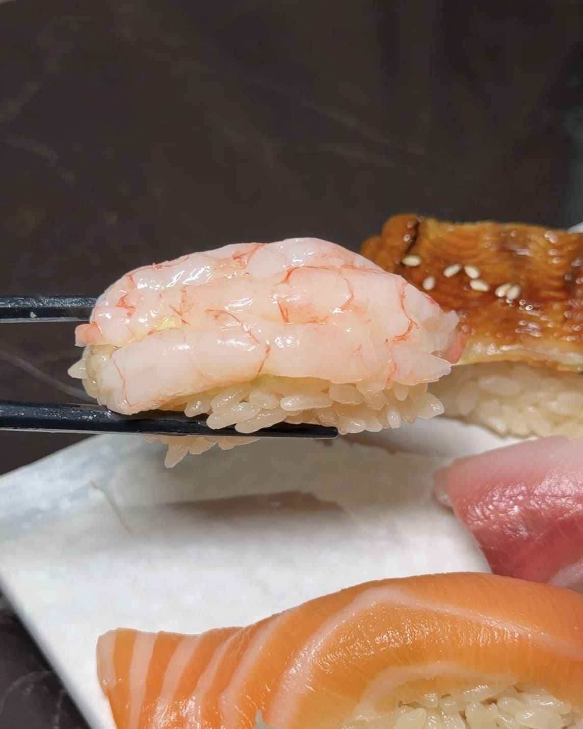 麓島居酒聚場｜桃園藝文特區Google 4.9星高評價。冠軍調酒、生魚片、烤串、火鍋一次滿足！桃園聚餐推薦